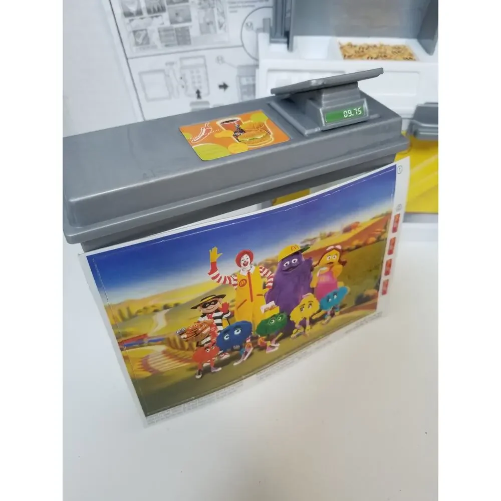 Vintage Mattel Barbie McDonald's Fun Time Restaurant Playset Incomplete 2001